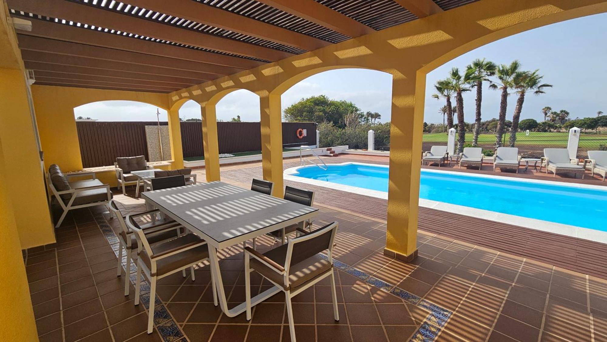 Villa Bonita On Golf In El Descanso ,Caleta Fuste-Fuerteventura Caleta De Fuste Bagian luar foto