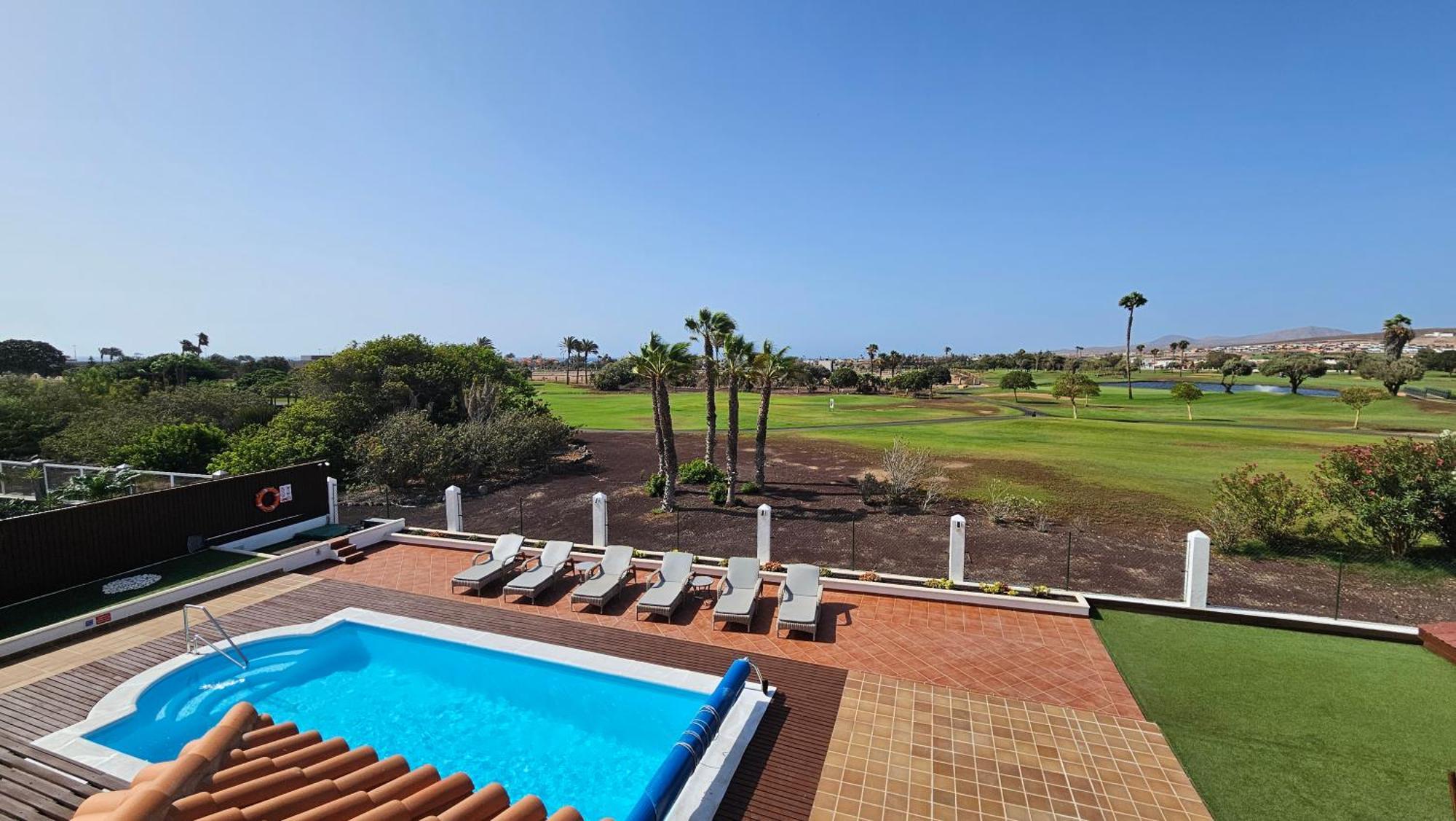Villa Bonita On Golf In El Descanso ,Caleta Fuste-Fuerteventura Caleta De Fuste Bagian luar foto